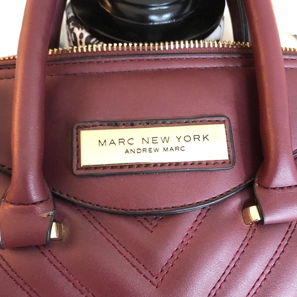 MARC NEW YORK Andrew Marc Bag - Picture 4 of 14